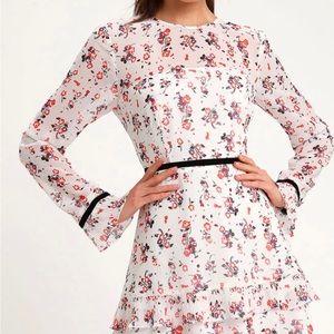 Lulu’s Mini Dress, Long Sleeve, White Floral, Size Small